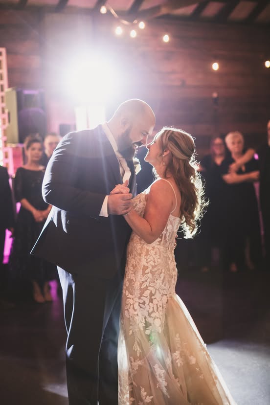How Far in Advance to Book a Farm Wedding Venue in South Jersey